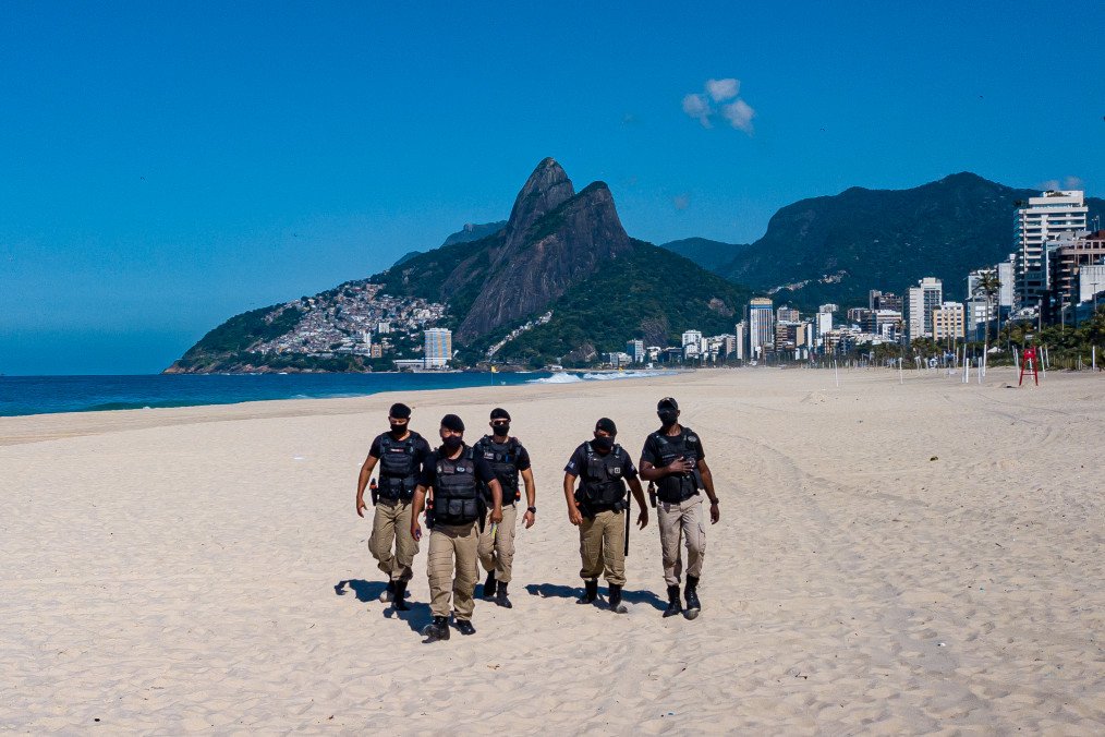 El NYT revela cómo los espías rusos utilizaron Brasil como plataforma de lanzamiento para el espionaje internacional El NYT revela cómo los espías rusos utilizaron Brasil como plataforma de lanzamiento para el espionaje internacional