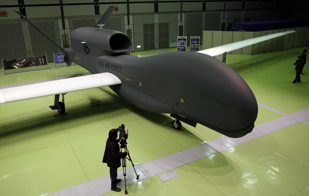 A full-scale model of The RQ-4 Global Hawk unmanned plane is displayed during a presentation at PiO Exhibition Center on March 24, 2010, in Tokyo, Japan. (Source: Getty Images) A full-scale model of The RQ-4 Global Hawk unmanned plane is displayed during a presentation at PiO Exhibition Center on March 24, 2010, in Tokyo, Japan. (Source: Getty Images)